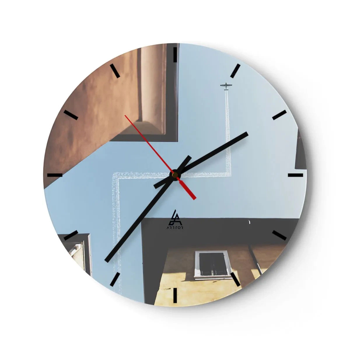 Reloj de pared - Reloj de vidrio - Vista desde el patio de un cielo azul con un avión. - 30x30cm - Por encima del laberinto urbano - Decoración de pared moderna para salón, cocina y dormitorio ARTTOR