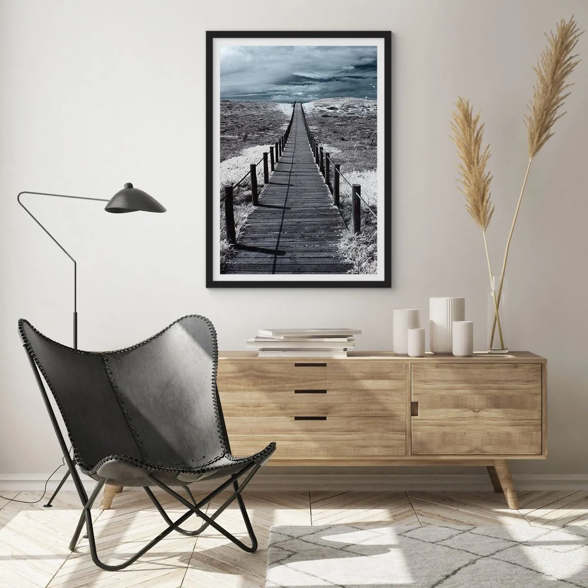Póster en marco negro - Un camino de madera hacia lo desconocido - 50x70cm - En plena costa - Decoración de pared moderna para salón y dormitorio ARTTOR