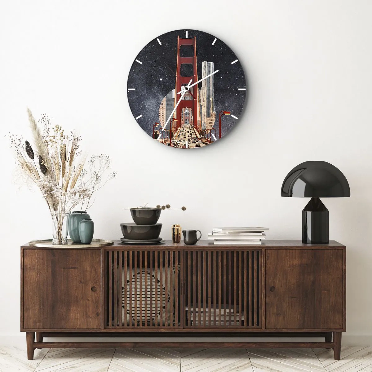 Reloj de pared - Reloj de vidrio - El puente de la ciudad a la luz de las farolas contra el fondo del cielo estrellado. - 30x30cm - Siempre en el centro - Decoración de pared moderna para salón, cocina y dormitorio ARTTOR