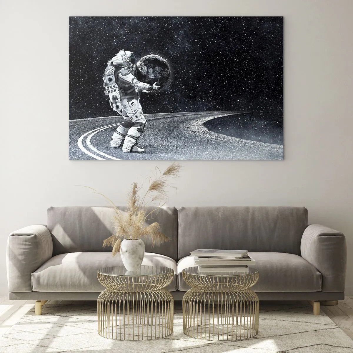 Cuadro sobre vidrio - Impresiones sobre Vidrio - Un astronauta que lleva la Tierra en su camino a través del universo. - 70x50cm - En la Vía Láctea - Decoración de pared moderna para salón y dormitorio ARTTOR