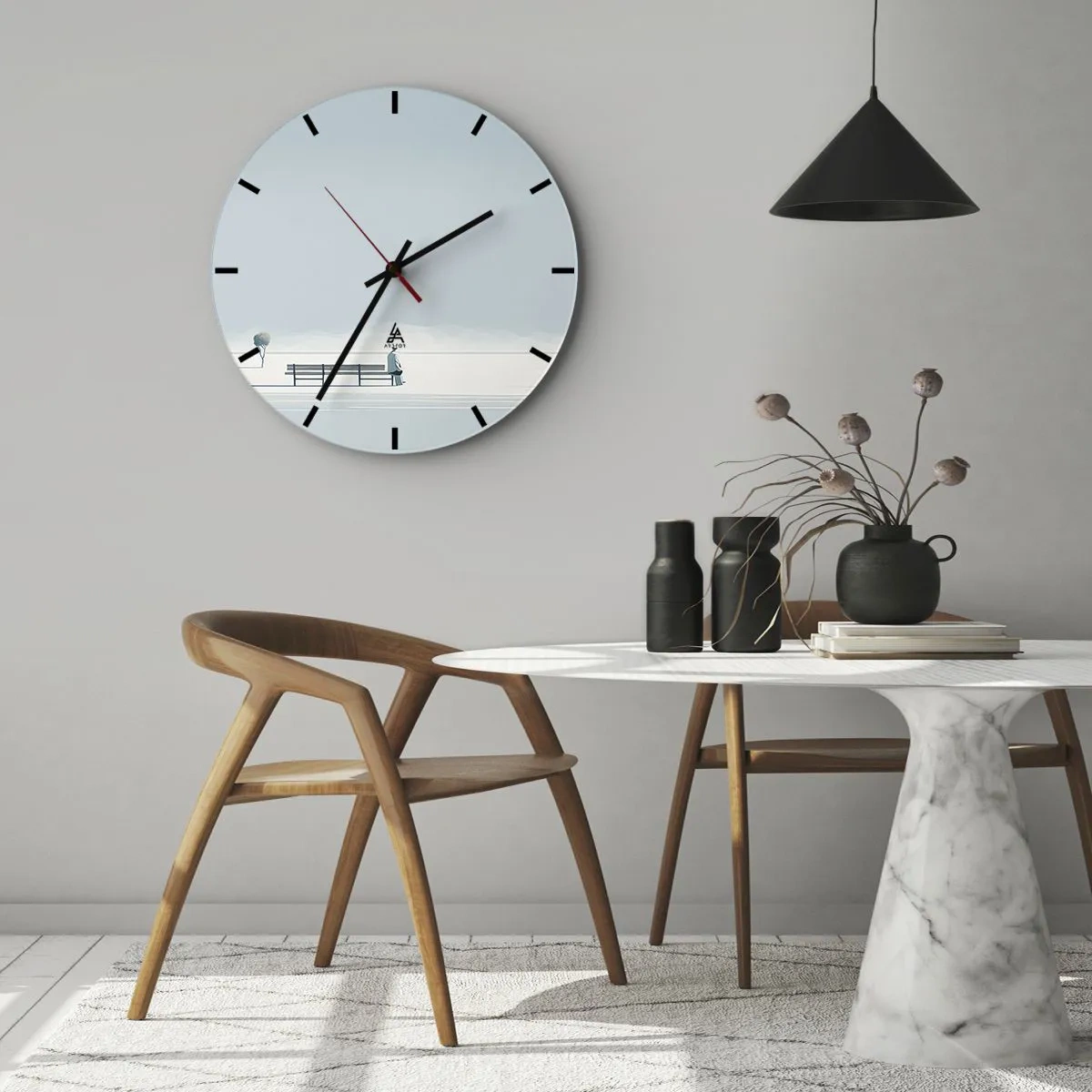 Reloj de pared - Reloj de vidrio - Una figura solitaria se sienta en un banco en un paisaje invernal. - 30x30cm - Sí, estoy esperando - Decoración de pared moderna para salón, cocina y dormitorio ARTTOR