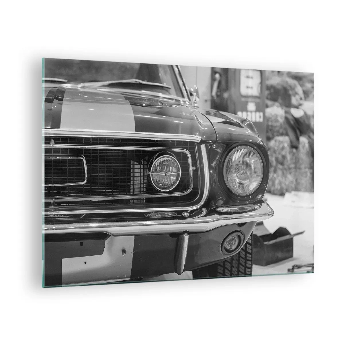 Cuadro sobre vidrio - Impresiones sobre Vidrio - Primer plano del frontal de un coche de carreras clásico. - 70x50cm - Paseo rudo - Decoración de pared moderna para salón y dormitorio ARTTOR