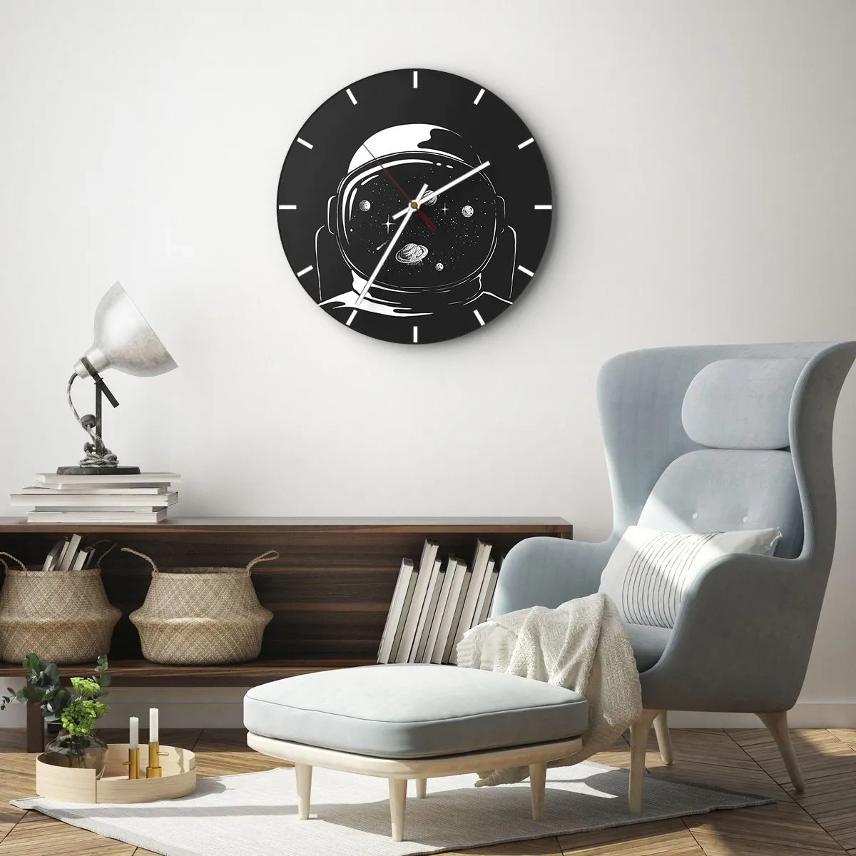 Reloj de pared - Reloj de vidrio - El cosmos reflejado en la visera del casco de un astronauta - 30x30cm - Bonita vista - Decoración de pared moderna para salón, cocina y dormitorio ARTTOR