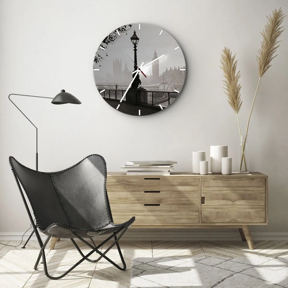 Reloj de pared - Reloj de vidrio - Un faro en el Támesis con el horizonte de Londres al fondo - 30x30cm - La mañana de Londres - Decoración de pared moderna para salón, cocina y dormitorio ARTTOR