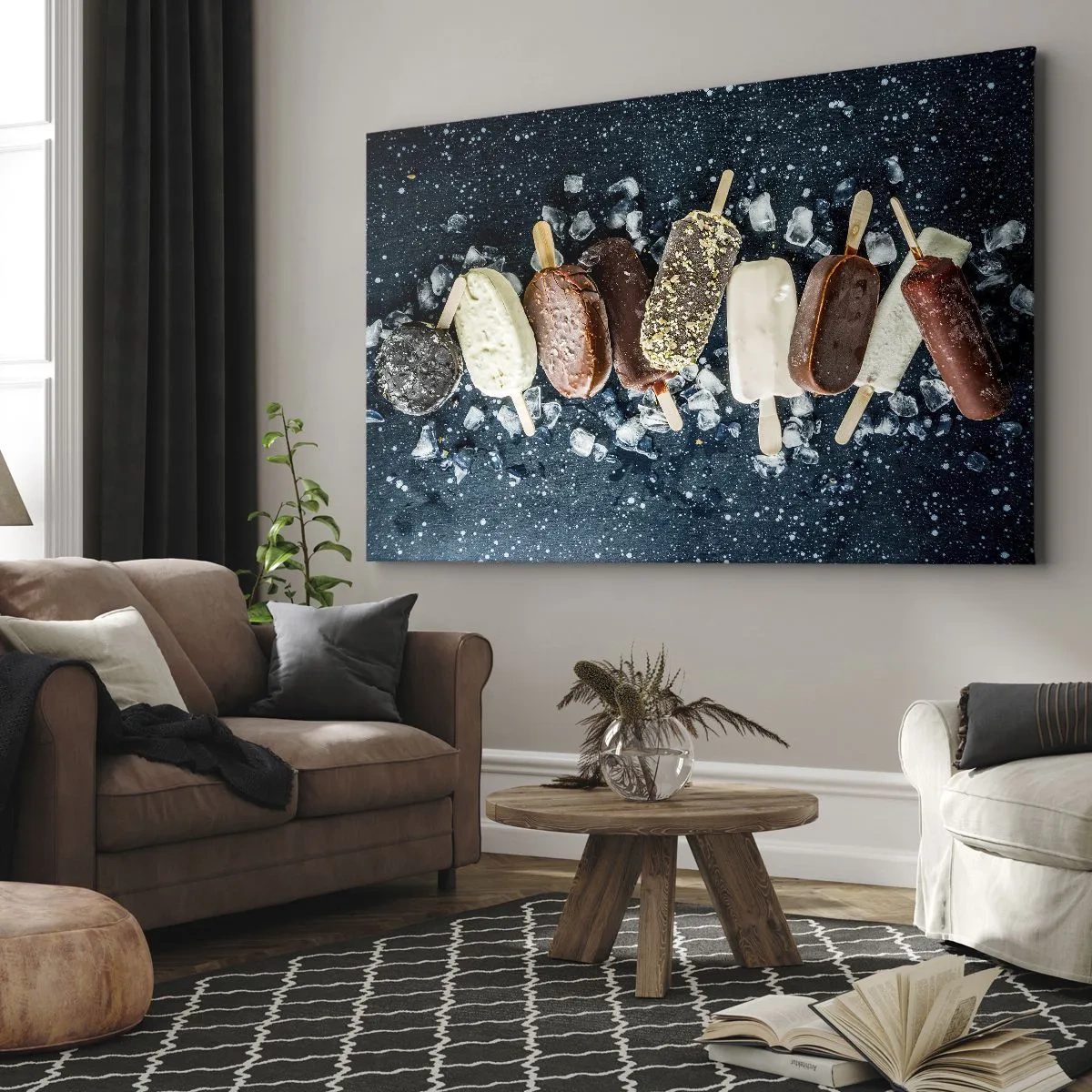 Cuadro sobre lienzo - Impresión de Imagen - Paletas de hielo de colores dispuestas sobre hielo con un fondo oscuro - 70x50cm - El sabor del verano caluroso - Decoración de pared moderna para salón y dormitorio ARTTOR