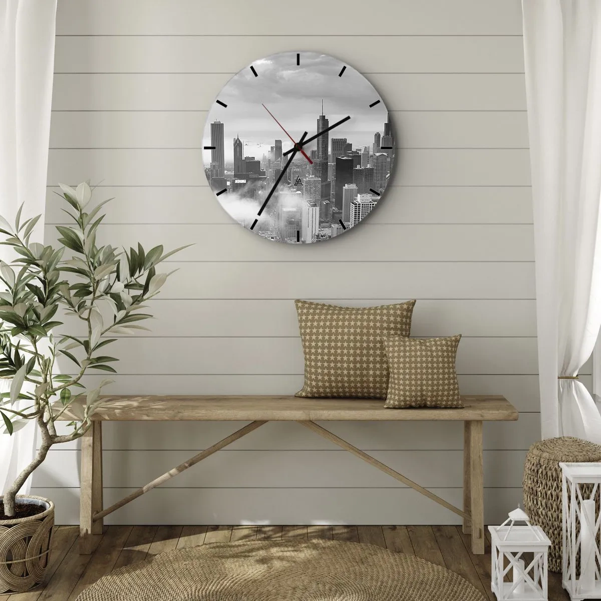Reloj de pared - Reloj de vidrio - Panorama de ciudad en blanco y negro con rascacielos y niebla - 30x30cm - Paisaje americano - Decoración de pared moderna para salón, cocina y dormitorio ARTTOR