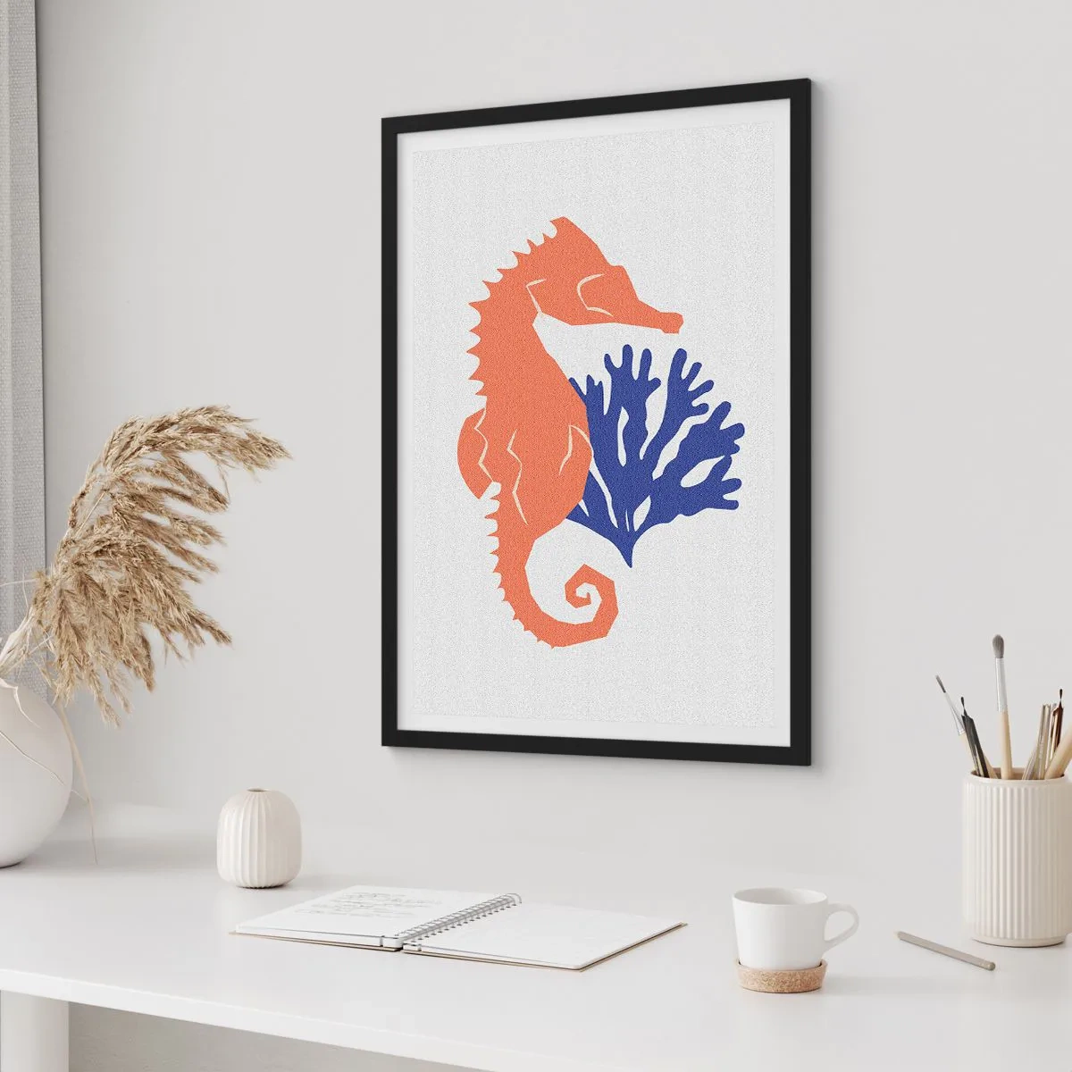 Póster en marco negro - Gráfico minimalista de caballito de mar y coral - 50x70cm - En una pradera submarina - Decoración de pared moderna para salón y dormitorio ARTTOR