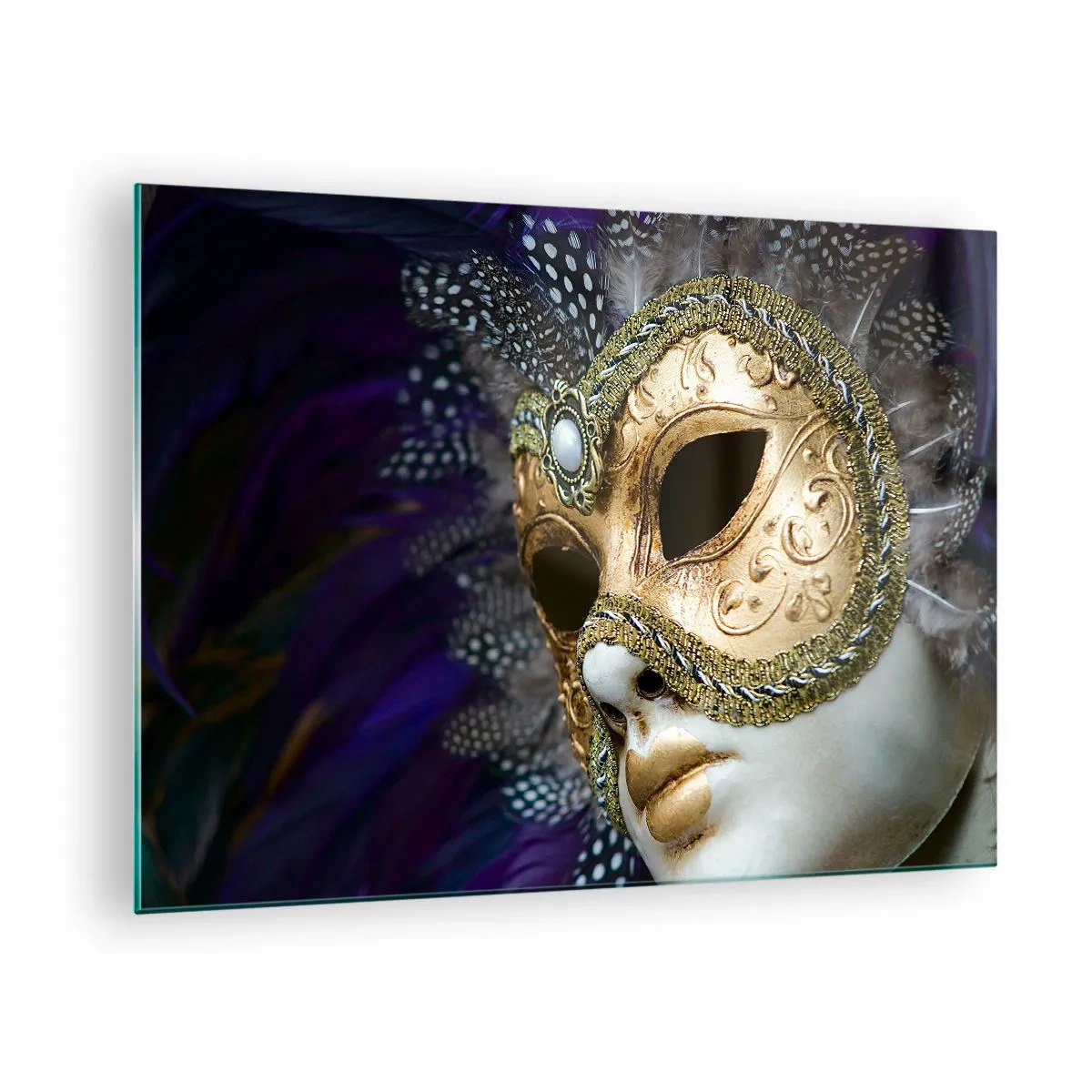 Cuadro sobre vidrio - Impresiones sobre Vidrio - Máscara veneciana dorada con plumas sobre fondo morado. - 70x50cm - Retrato veneciano en oro - Decoración de pared moderna para salón y dormitorio ARTTOR