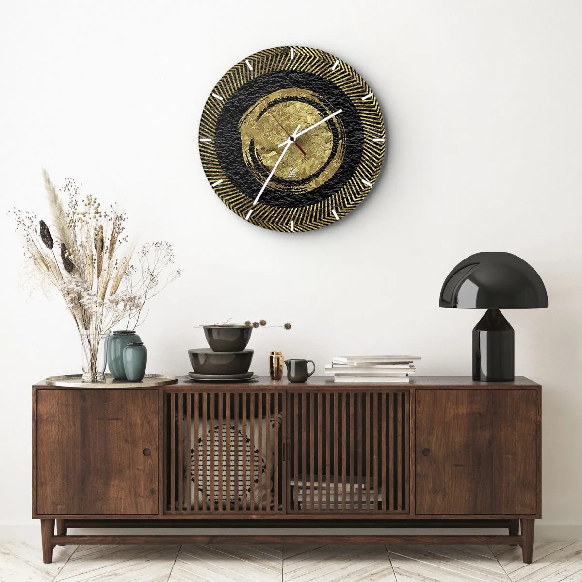 Reloj de pared - Reloj de vidrio - Patrones geométricos dorados sobre un fondo negro en un estilo glamoroso. - 30x30cm - Composición glamour - Decoración de pared moderna para salón, cocina y dormitorio ARTTOR